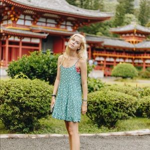 CUTE SUNDRESS SIZE SMALL